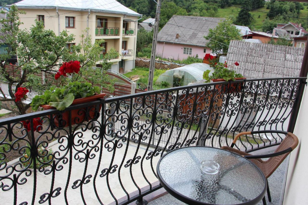Hotel Popasul Calatorului Moisei Exterior foto